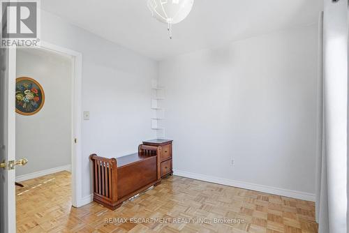 81 Simcoe Street E, Hamilton, ON - Indoor Photo Showing Other Room
