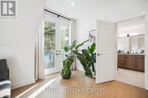 8 Paxton Avenue, St. Catharines, ON - Indoor Photo Showing Other Room