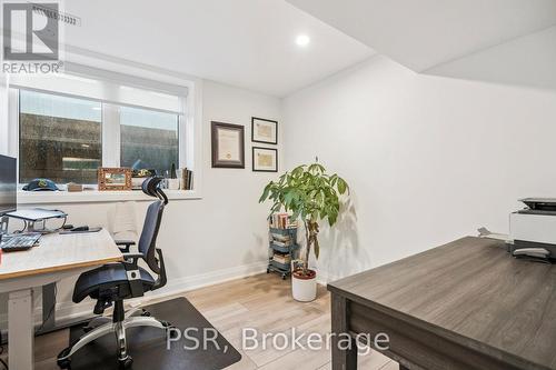 8 Paxton Avenue, St. Catharines, ON - Indoor Photo Showing Office