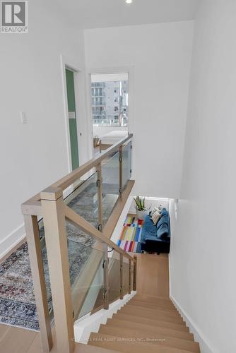 103 Armstrong Street, Ottawa, ON - Indoor Photo Showing Other Room