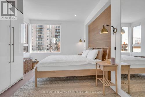 103 Armstrong Street, Ottawa, ON - Indoor Photo Showing Bedroom