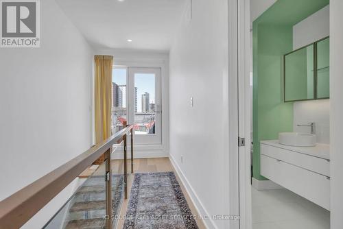 103 Armstrong Street, Ottawa, ON - Indoor Photo Showing Other Room