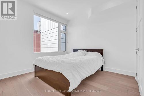 103 Armstrong Street, Ottawa, ON - Indoor Photo Showing Bedroom