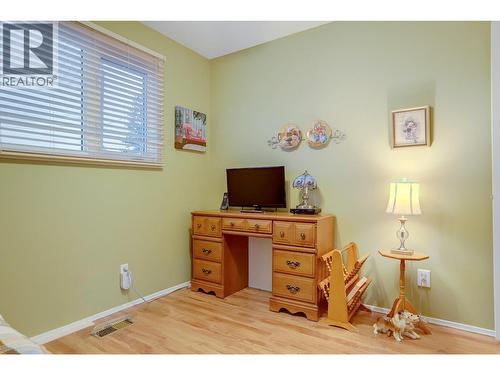 1107 29 Avenue, Vernon, BC - Indoor