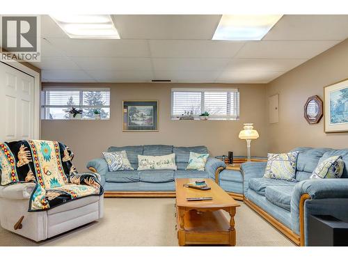 1107 29 Avenue, Vernon, BC - Indoor