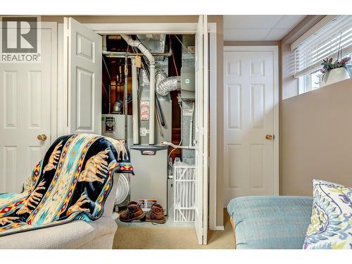 1107 29 Avenue, Vernon, BC - Indoor