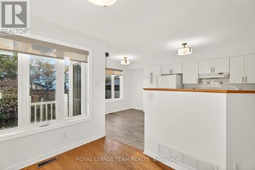 1431 Lynx Crescent, Ottawa, ON - Indoor Photo Showing Kitchen