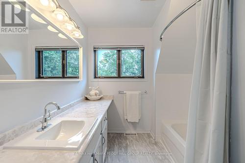 1506 Torpitt Road, Severn, ON - Indoor Photo Showing Bathroom