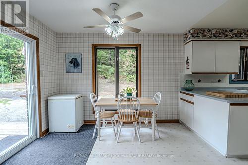 1506 Torpitt Road, Severn, ON - Indoor Photo Showing Dining Room