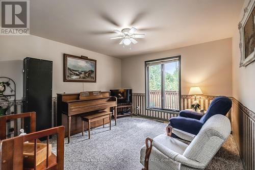 1506 Torpitt Road, Severn, ON - Indoor Photo Showing Living Room
