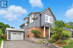 1348 AUGUSTINE DRIVE  Burlington, ON L7P 2M8