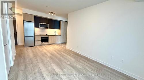 822 - 5858 Yonge Street, Toronto, ON - Indoor Photo Showing Kitchen