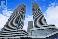 4902 - 8 INTERCHANGE WAY  Vaughan, ON L4K 5Z7