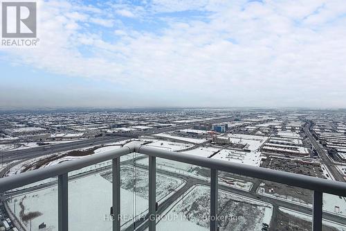 4902 - 8 Interchange Way, Vaughan, ON - Outdoor With View