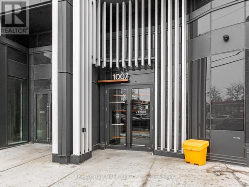 723 - 1007 The Queensway, Toronto, ON - Outdoor With Exterior