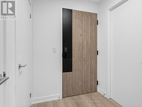 723 - 1007 The Queensway, Toronto, ON - Indoor Photo Showing Other Room