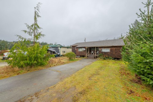 230 Clutus Rd, Bamfield, BC 