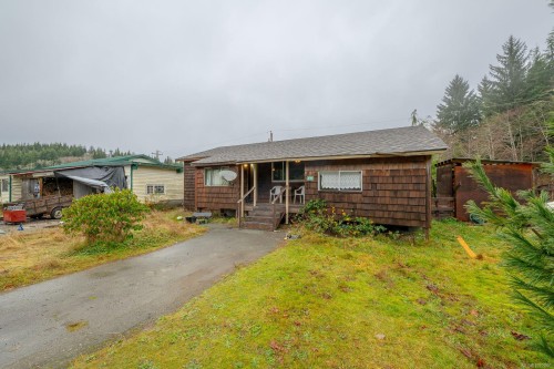 230 Clutus Rd, Bamfield, BC 