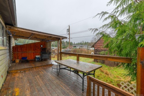 230 Clutus Rd, Bamfield, BC 