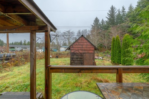 230 Clutus Rd, Bamfield, BC 