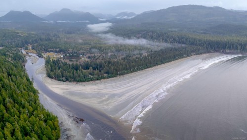 230 Clutus Rd, Bamfield, BC 