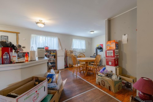 230 Clutus Rd, Bamfield, BC 