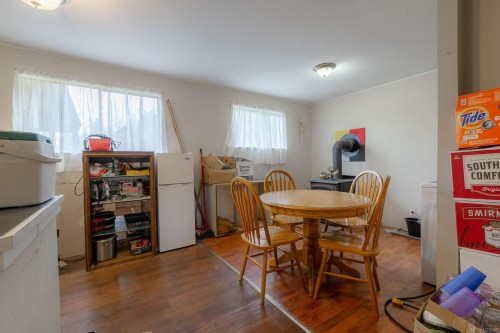 230 Clutus Rd, Bamfield, BC 