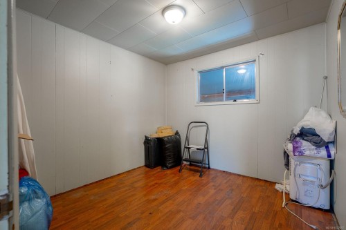 230 Clutus Rd, Bamfield, BC 