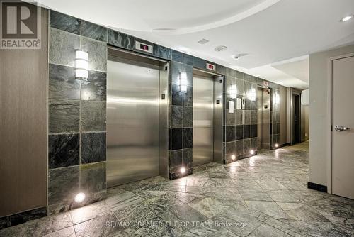 407 - 11 St Joseph Street, Toronto, ON - Indoor Photo Showing Other Room