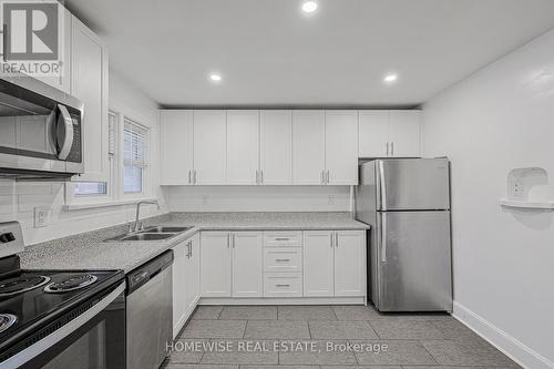 4 - 366 Mary Street N, Oshawa, ON - Indoor Photo Showing Kitchen With Double Sink