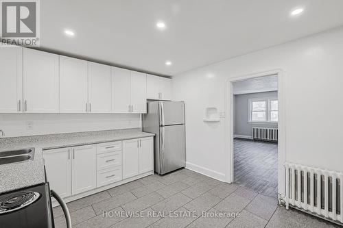 4 - 366 Mary Street N, Oshawa, ON - Indoor Photo Showing Kitchen