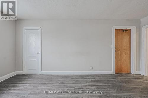 4 - 366 Mary Street N, Oshawa, ON - Indoor Photo Showing Other Room