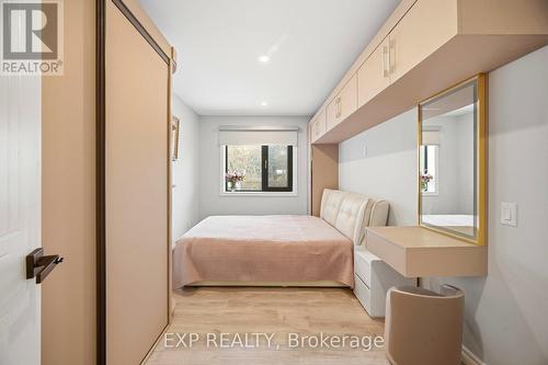 24 Chudleigh Road, Toronto, ON - Indoor Photo Showing Bedroom