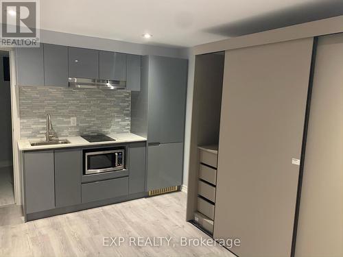 24 Chudleigh Road, Toronto, ON - Indoor Photo Showing Kitchen With Upgraded Kitchen