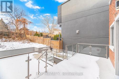 24 Chudleigh Road, Toronto, ON - Outdoor