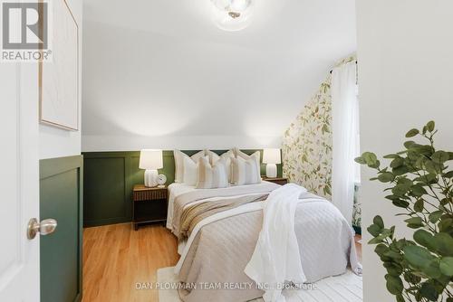 11 King Street W, Kawartha Lakes, ON - Indoor Photo Showing Bedroom