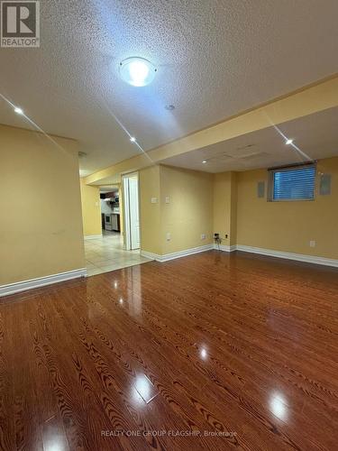 5283 Pedalina Drive, Mississauga, ON - Indoor