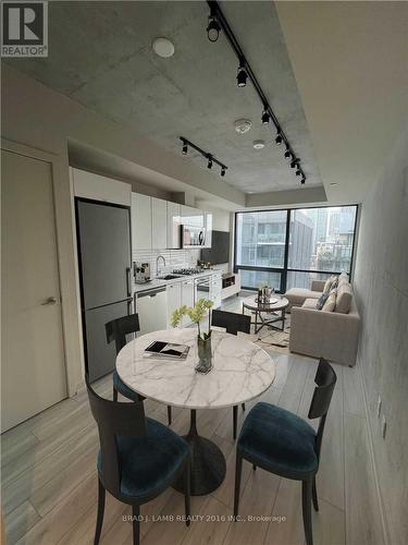 1003 - 458 Richmond Street W, Toronto, ON - Indoor Photo Showing Dining Room