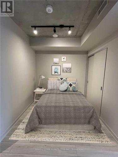 1003 - 458 Richmond Street W, Toronto, ON - Indoor Photo Showing Bedroom