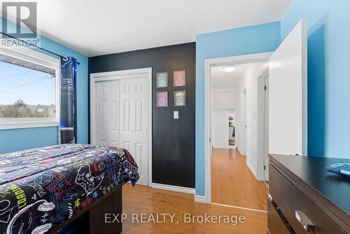 1 Nelles Avenue, Quinte West (Sidney Ward), ON - Indoor Photo Showing Bedroom