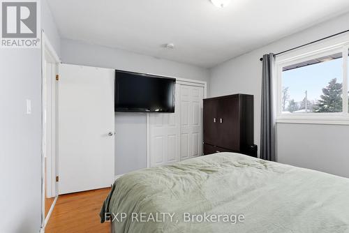 1 Nelles Avenue, Quinte West (Sidney Ward), ON - Indoor Photo Showing Bedroom