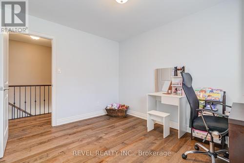 524 Fergo Avenue S, Mississauga, ON - Indoor Photo Showing Office
