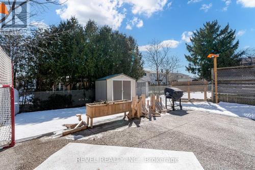 524 Fergo Avenue S, Mississauga, ON - Outdoor