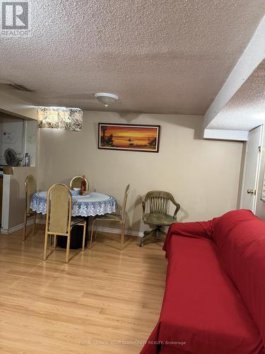 7695 Anaka Drive, Mississauga, ON - Indoor