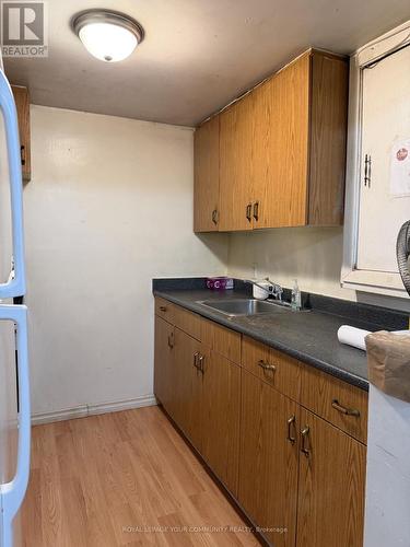 7695 Anaka Drive, Mississauga, ON - Indoor