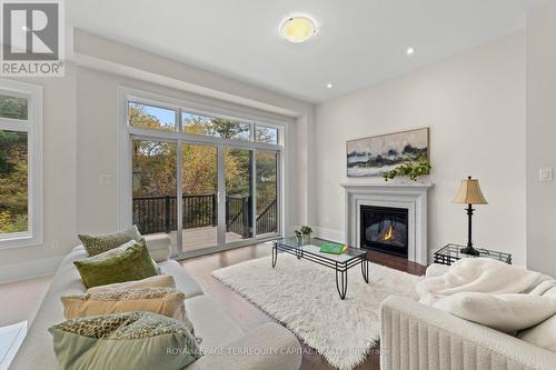 23 Kingwood Lane, Aurora, ON - Indoor Photo Showing Living Room With Fireplace