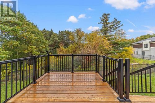 23 Kingwood Lane, Aurora, ON - Outdoor With Exterior