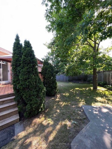 Main-106 Marsellus Drive, Barrie, ON - Outdoor