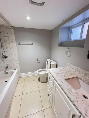 111 Sunnyside Avenue, Toronto, ON 