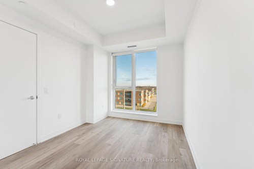 817-20 All Nations Drive, Brampton, ON - Indoor Photo Showing Other Room